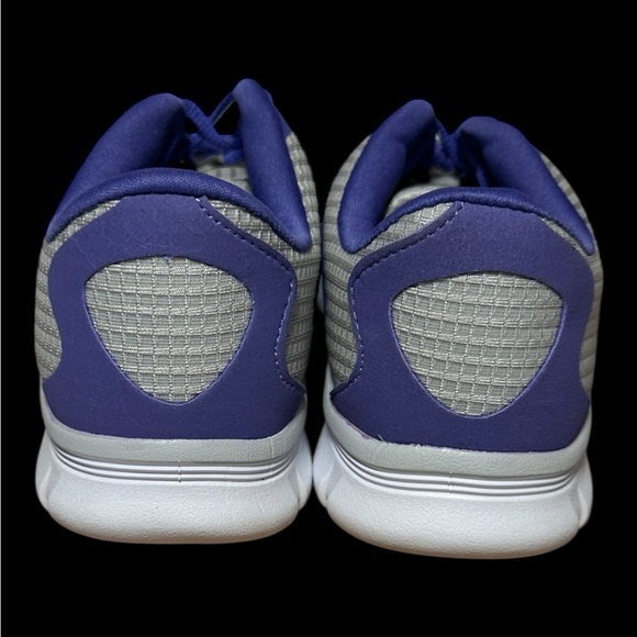 Everlast Pace 2 Memory Foam Purple and White Sneakers Women’s 8.5 New - Picture 7 of 9